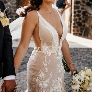 Galia Lahav G-104 Wedding Gown